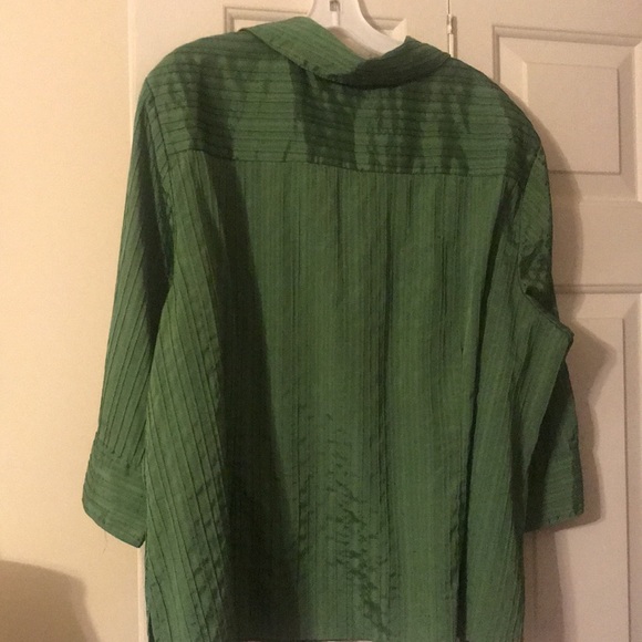 Button down blouse - Picture 5 of 6